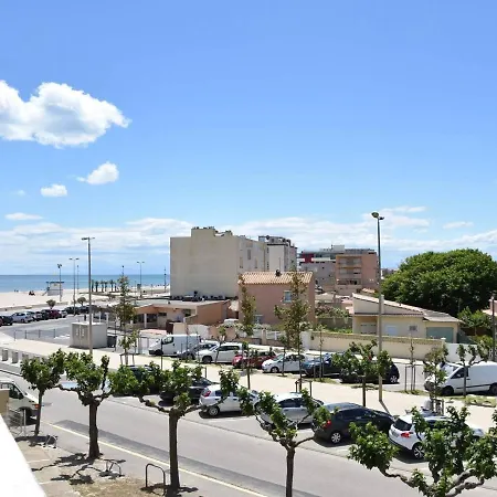 Plage: Appt 3 Pieces, Balcon, Parking, 7 Couchages, Proche - Fr-1-229b-33 Apartment *