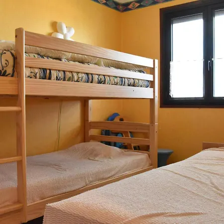 Apartment Plage: Appt 3 Pieces, Balcon, Parking, 7 Couchages, Proche - Fr-1-229b-33 *