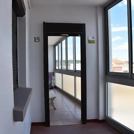 Apartment Plage: Appt 3 Pieces, Balcon, Parking, 7 Couchages, Proche - Fr-1-229b-33 Narbonne