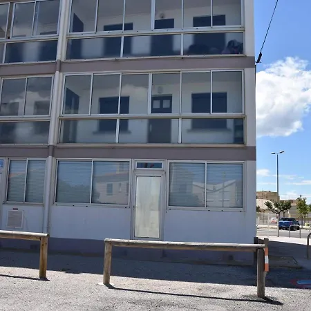 Plage: Appt 3 Pieces, Balcon, Parking, 7 Couchages, Proche - Fr-1-229b-33 Apartment Narbonne